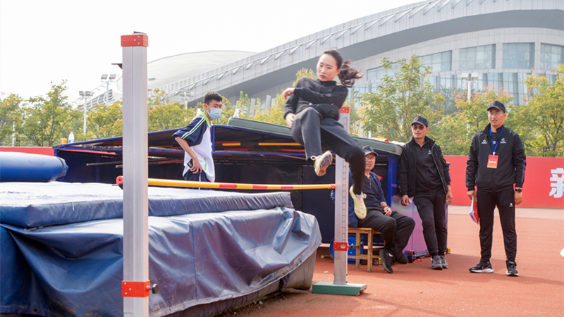 全民運動會 黃發(fā)展風采(圖5) 全民運動會 黃發(fā)展風采(圖5)